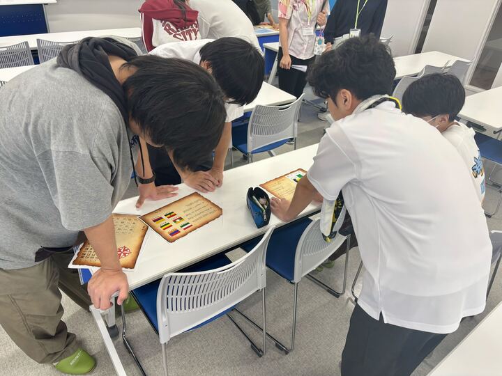 謎解き脱出ゲーム大会の様子