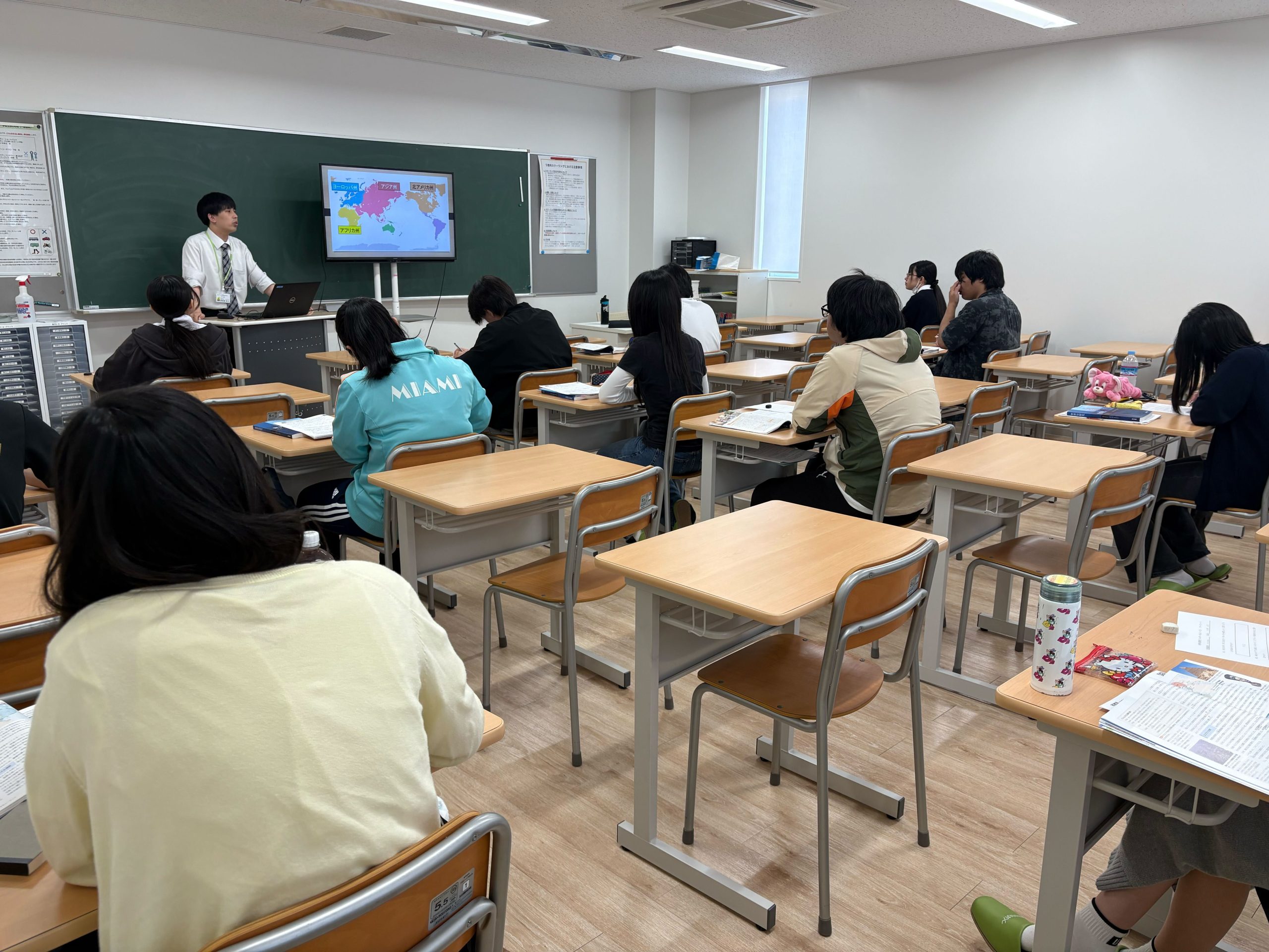 スクーリングの様子①